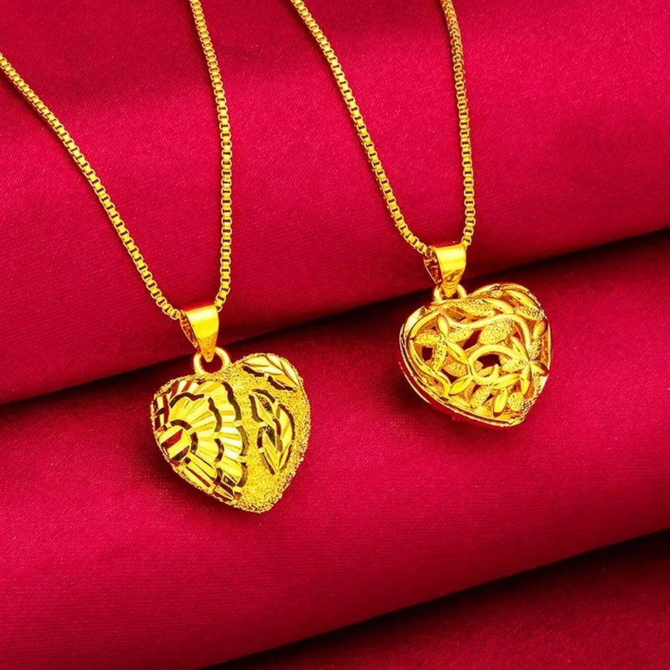 Dainty Flower Pendant