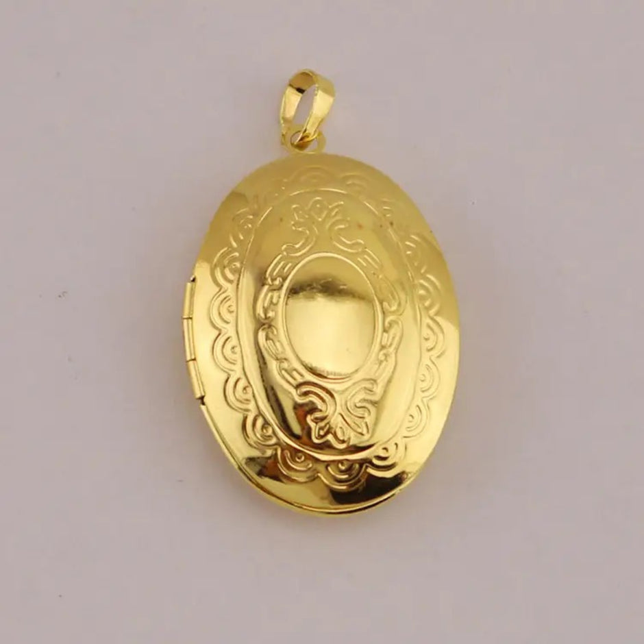 Vintage Border Locket